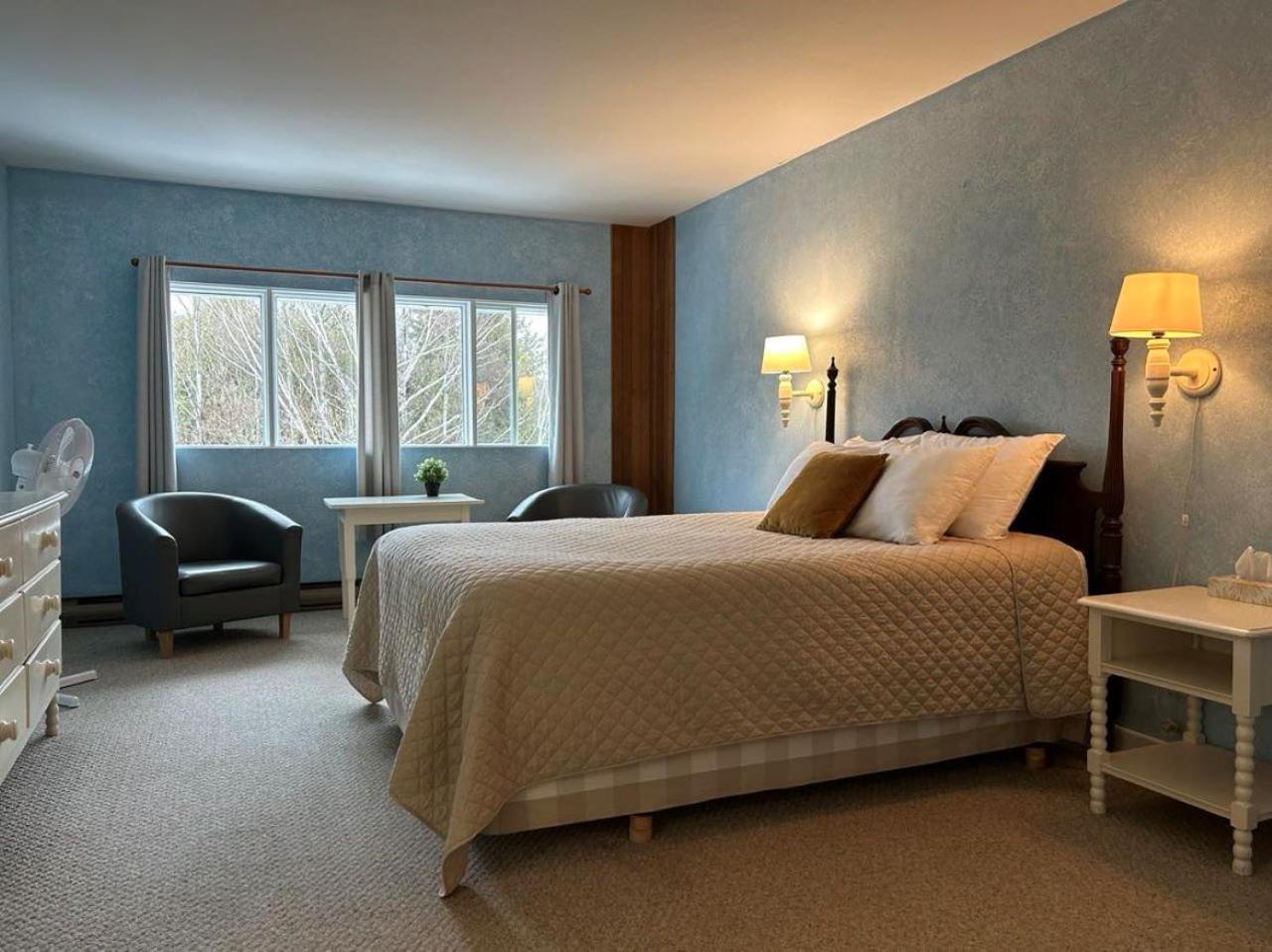 Auberge Les Sources Ла Мале Екстериор снимка